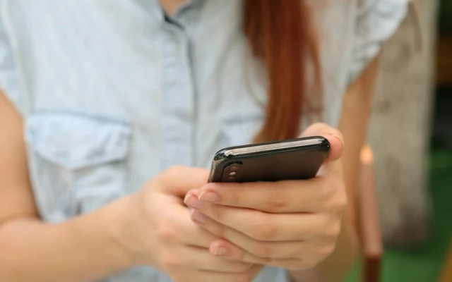ChatGPT Ads: новые форматы, страница конверсий и отчёты — что делать рекламодателю