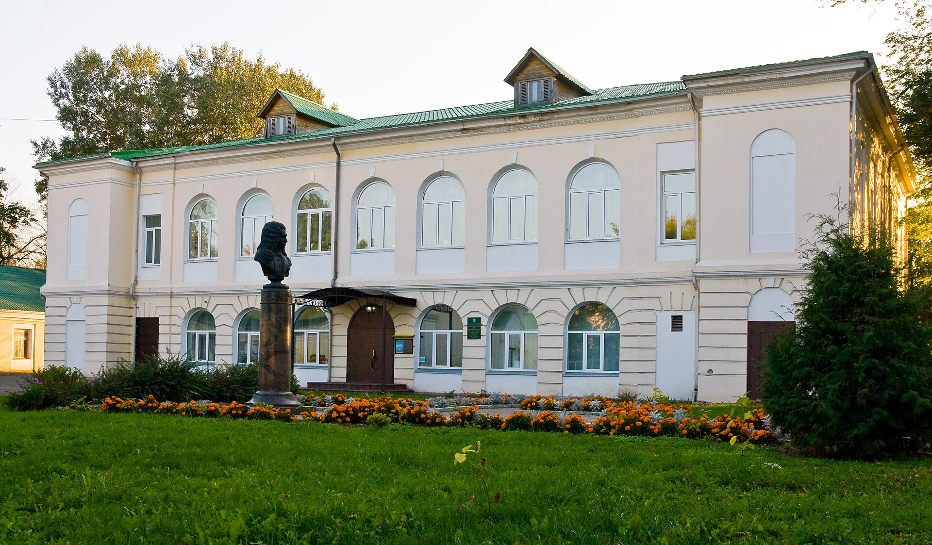 Путевой дворец (Солнечногорск), Солнечногорск